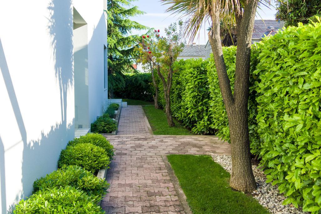 Villa Kuca Za Odmor Kuzmanic Kaštela Exterior foto